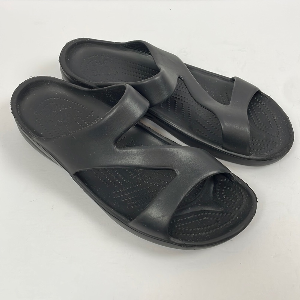 Dawgs size 10 rubber foam z strap slide sandals black